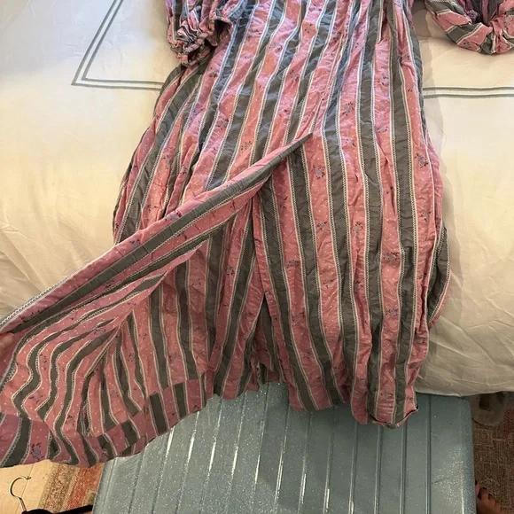 Ganni Seersucker midi dress - Picture 6 of 8